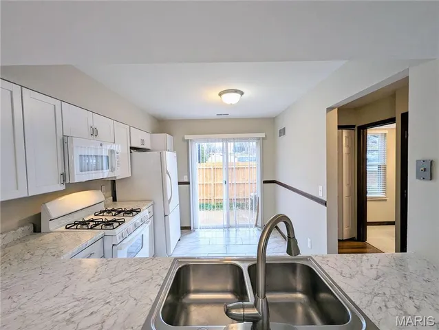 $1,700 | 263 Spencer Place, St. Peters, MO 63376