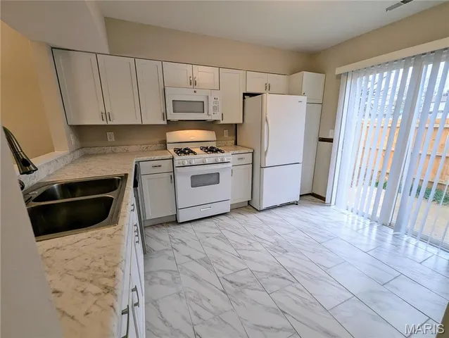 $1,700 | 263 Spencer Place, St. Peters, MO 63376