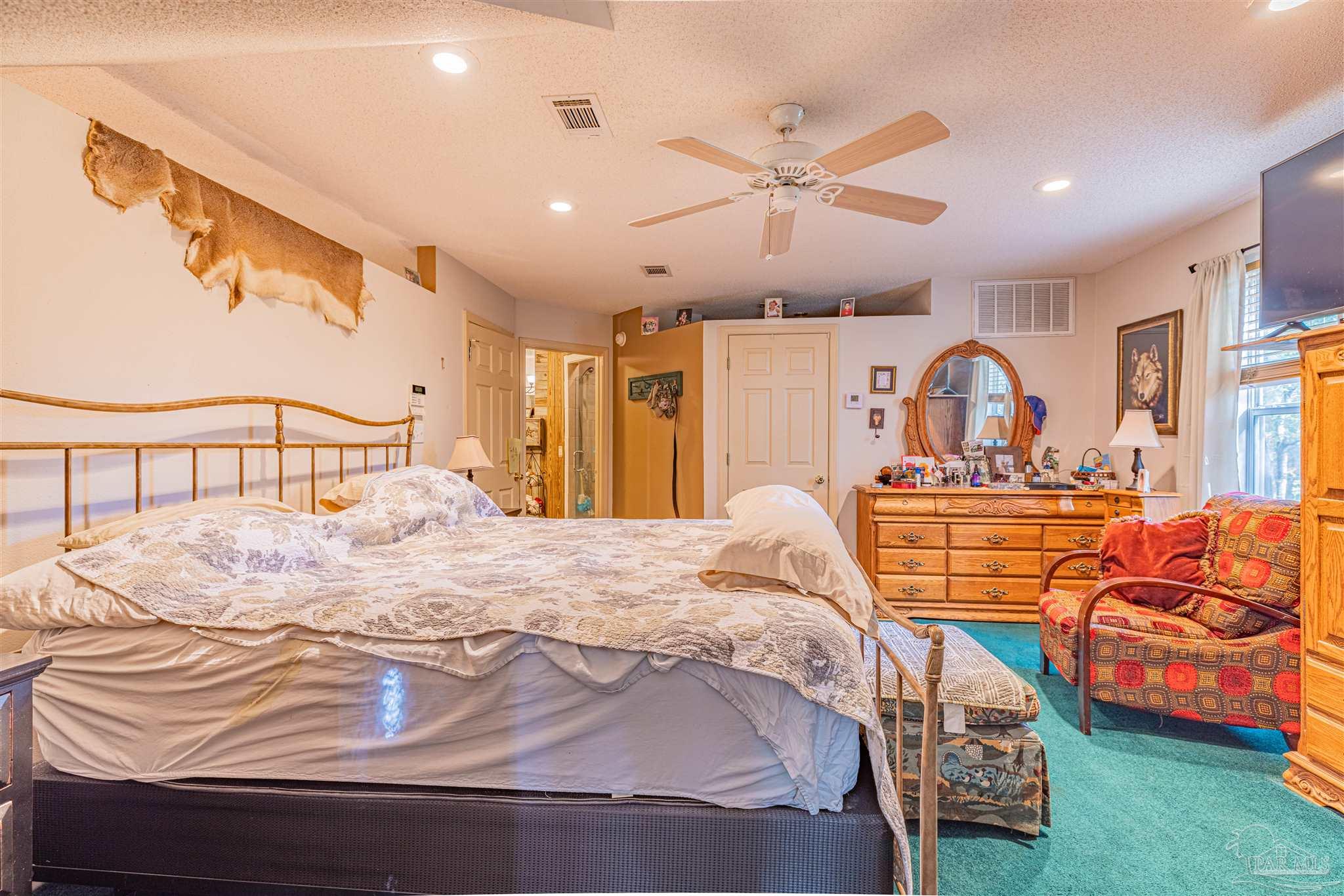 7134 Tee-Don Road Holt, FL 32564 - Photo 31 of 47 Gallery Image 31