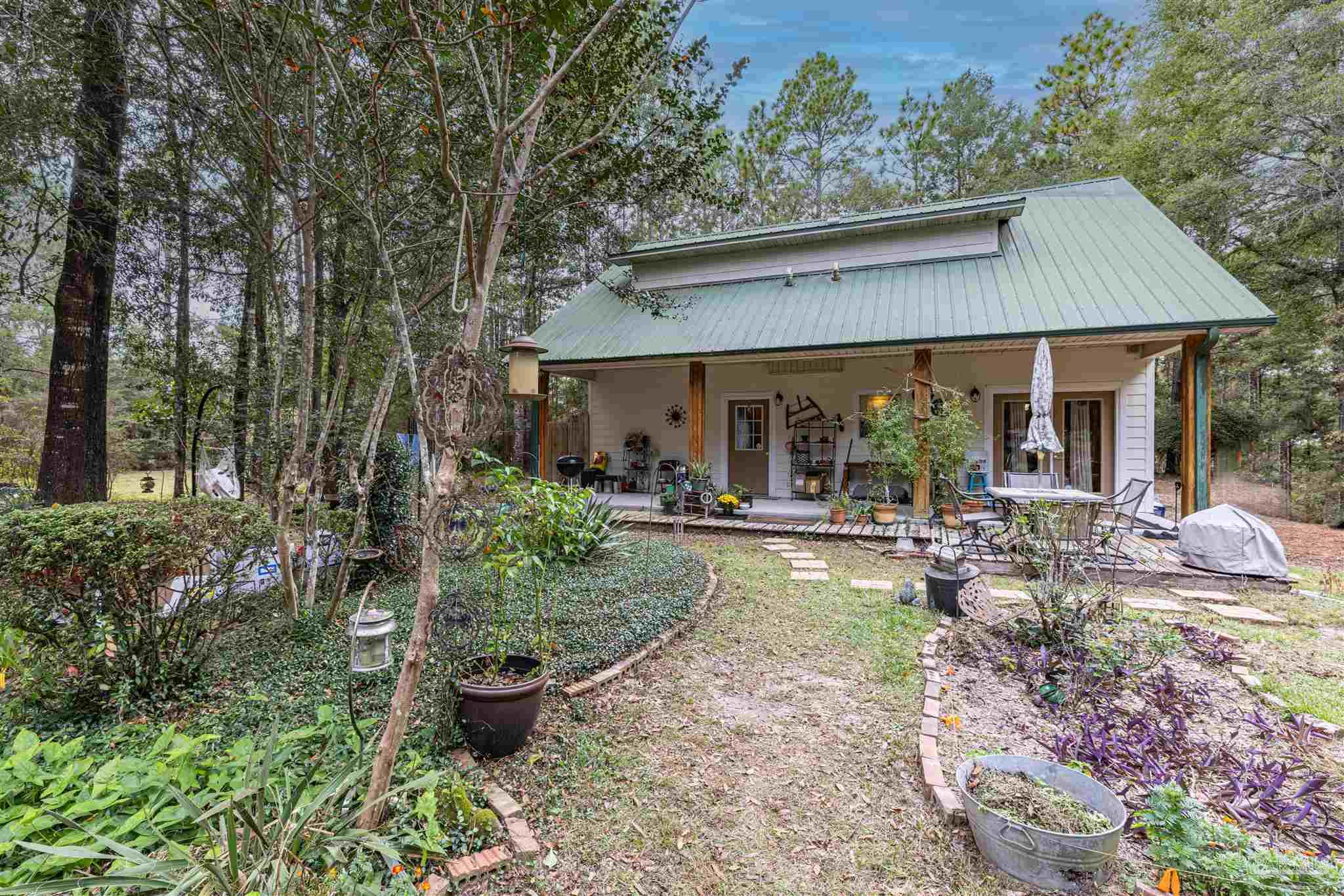 7134 Tee-Don Road Holt, FL 32564 - Photo 38 of 47 Gallery Image 38
