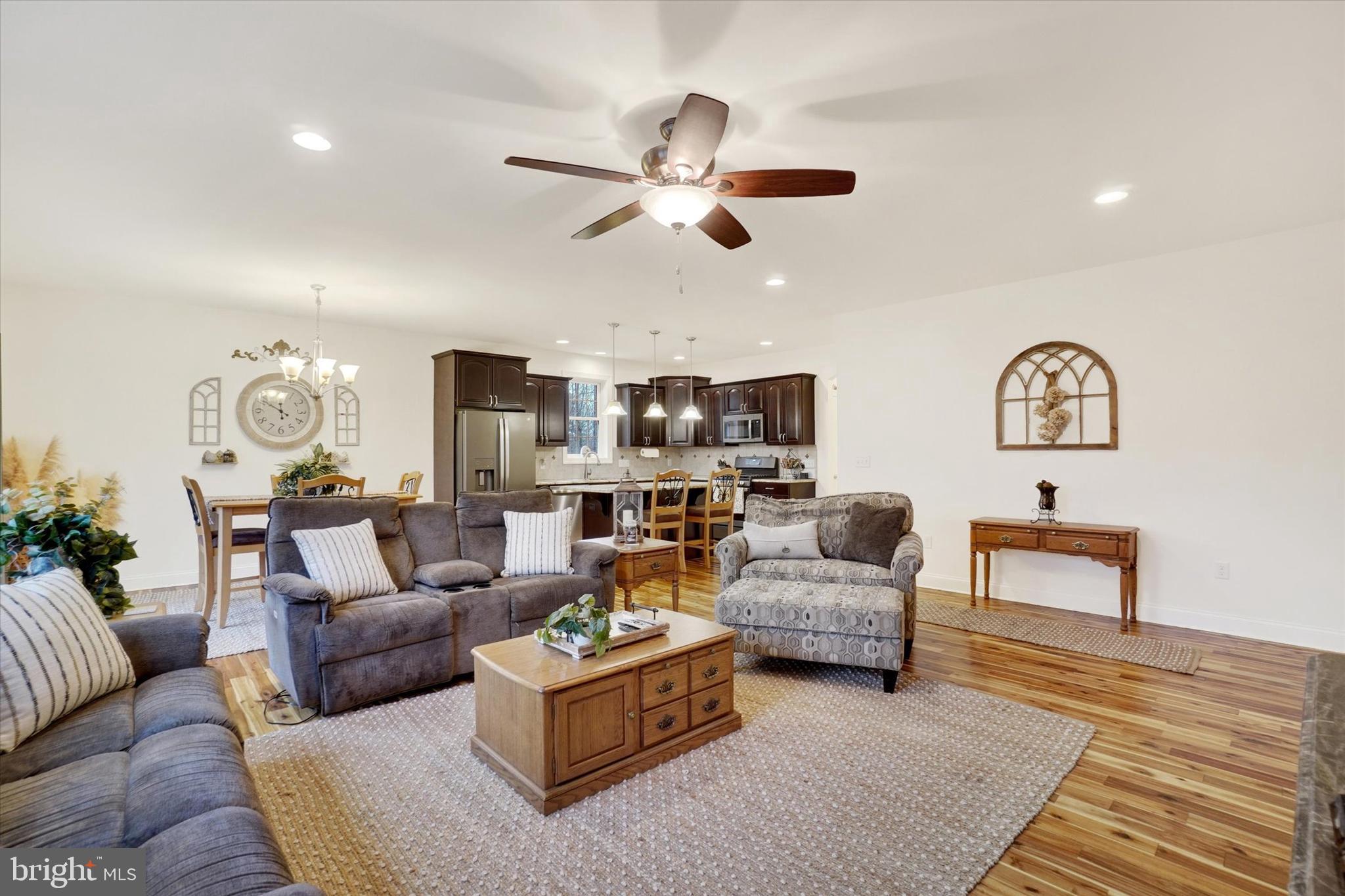 558 Rocky Road Red Lion, PA 17356 - Photo 17 of 51 Family Room