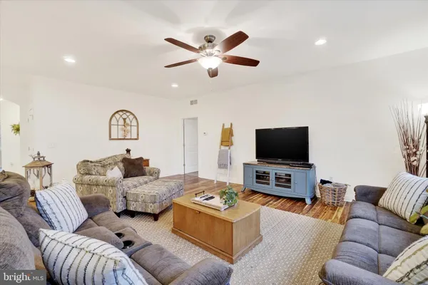 $895,000 | 558 Rocky Road, Red Lion, PA 17356