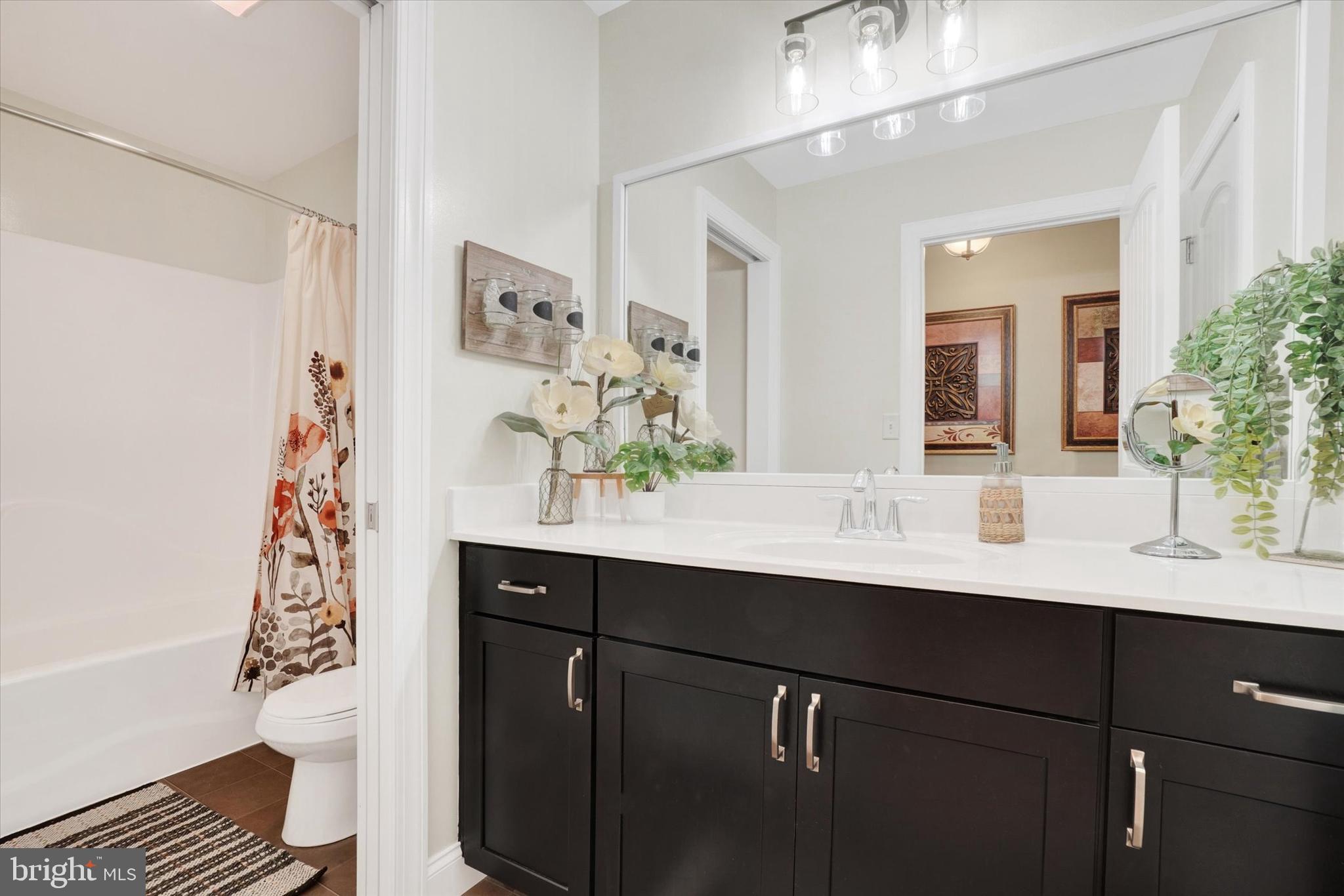 558 Rocky Road Red Lion, PA 17356 - Photo 31 of 51 Hall Bath has Separate Vanity & Toilet/Shower/Tub