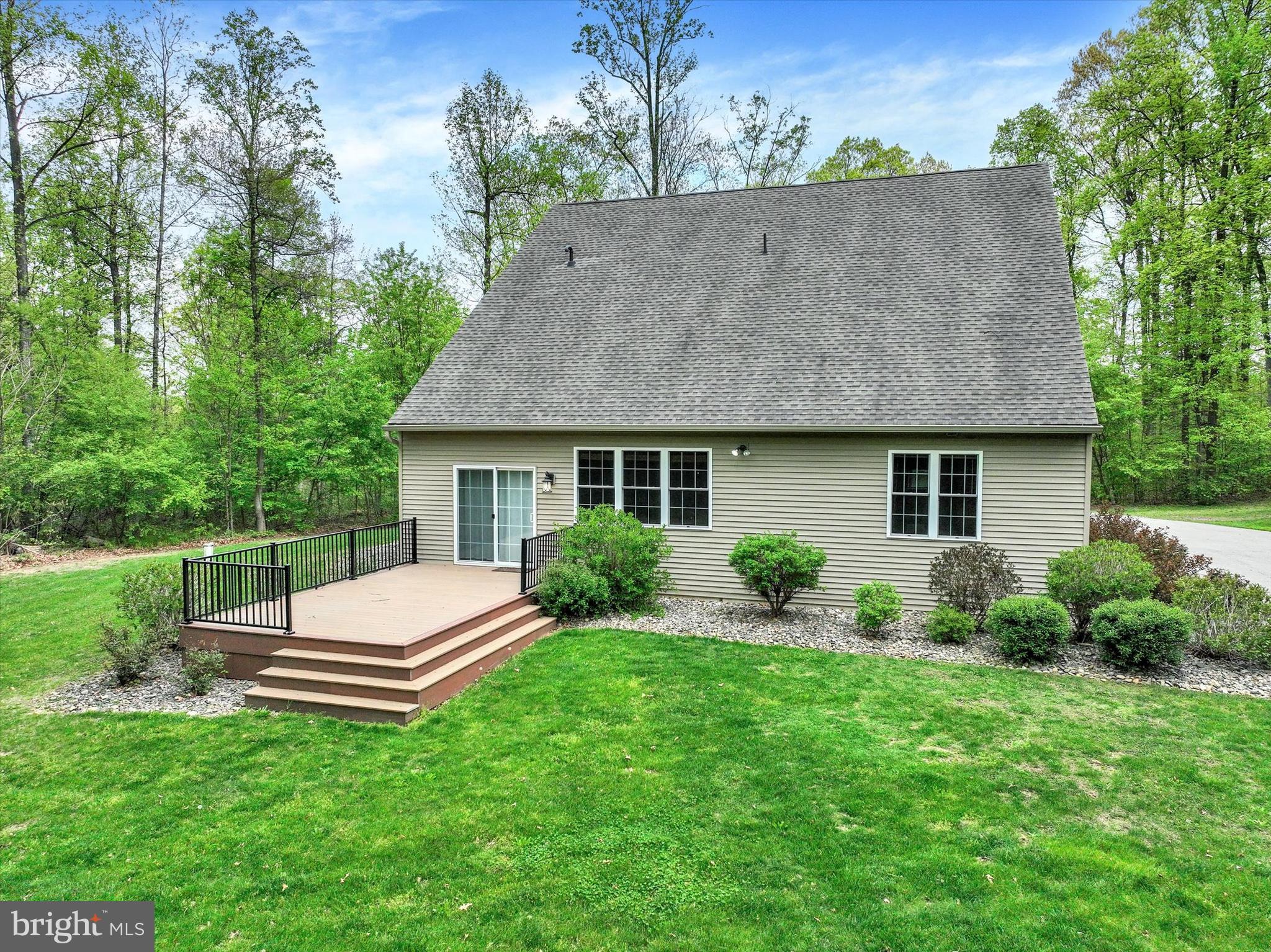 558 Rocky Road Red Lion, PA 17356 - Photo 36 of 45 a aerial view of a house with a yard and deck