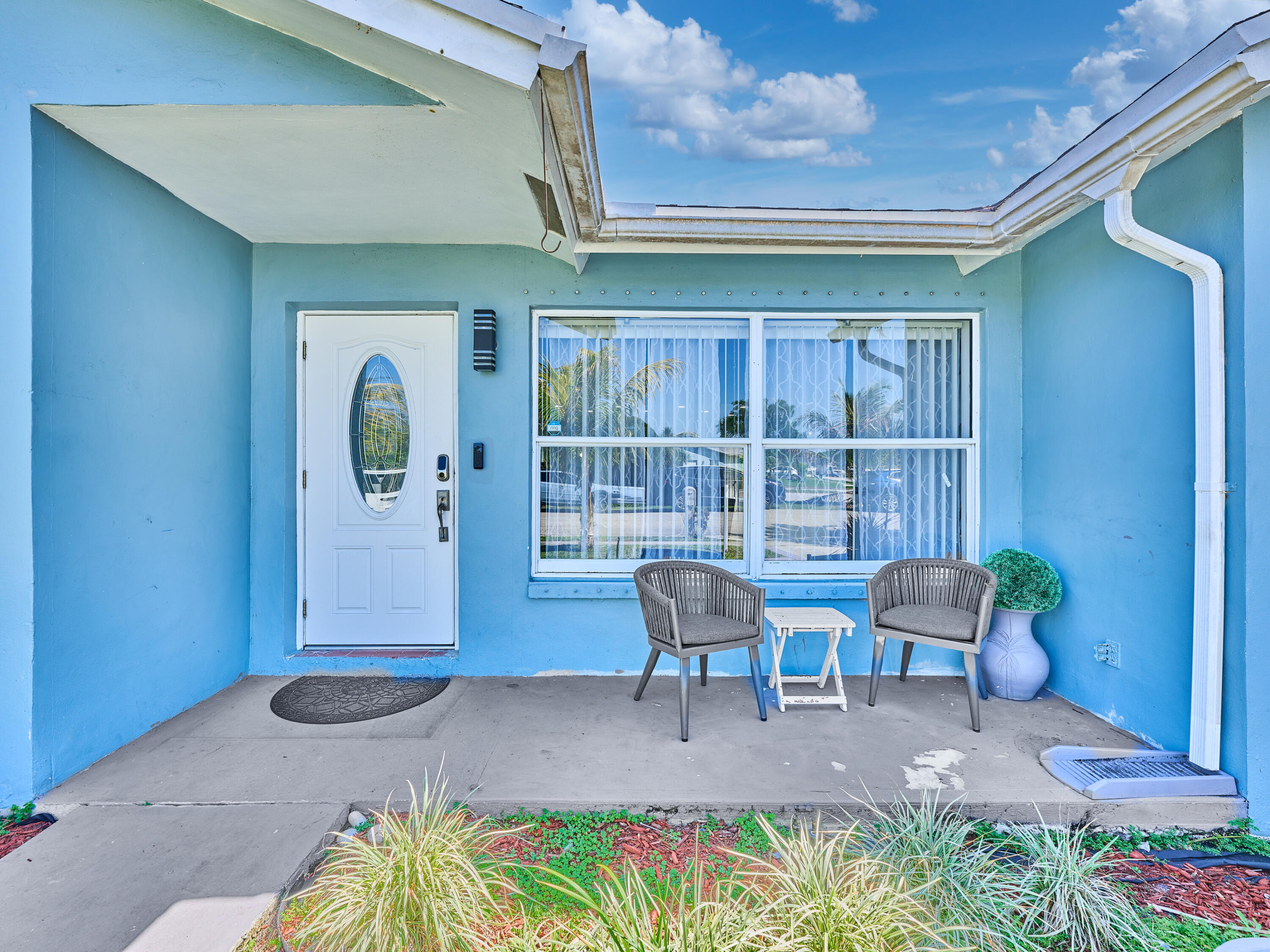 9020 Southwest 8th Street Boca Raton, FL 33433 - Photo 6 of 74 Entrance
