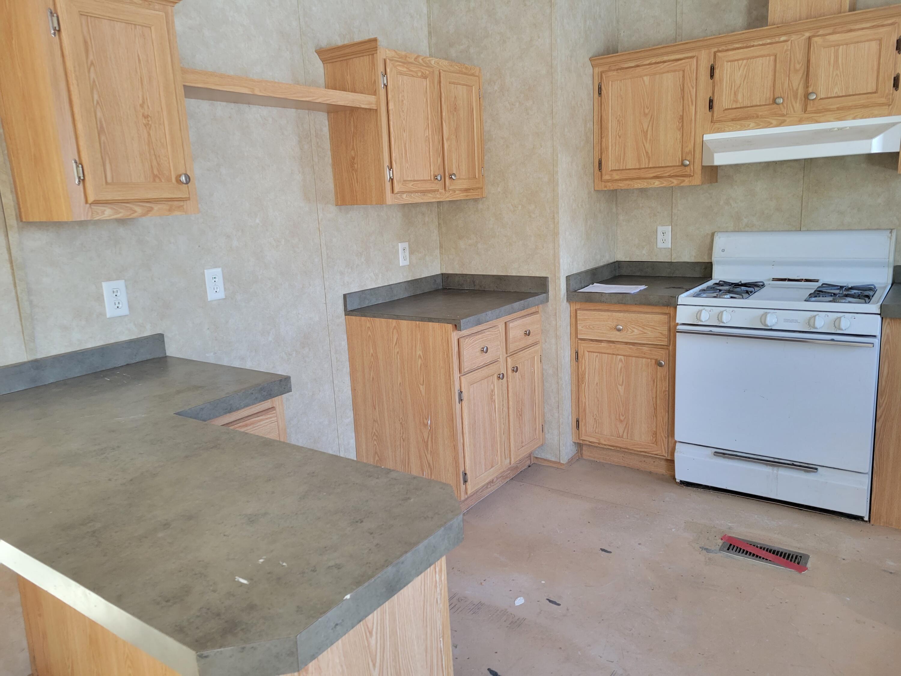 27 Brown Farm Road Waterville, ME 04901 - Photo 18 of 28 231-091997 Kitchen view 4