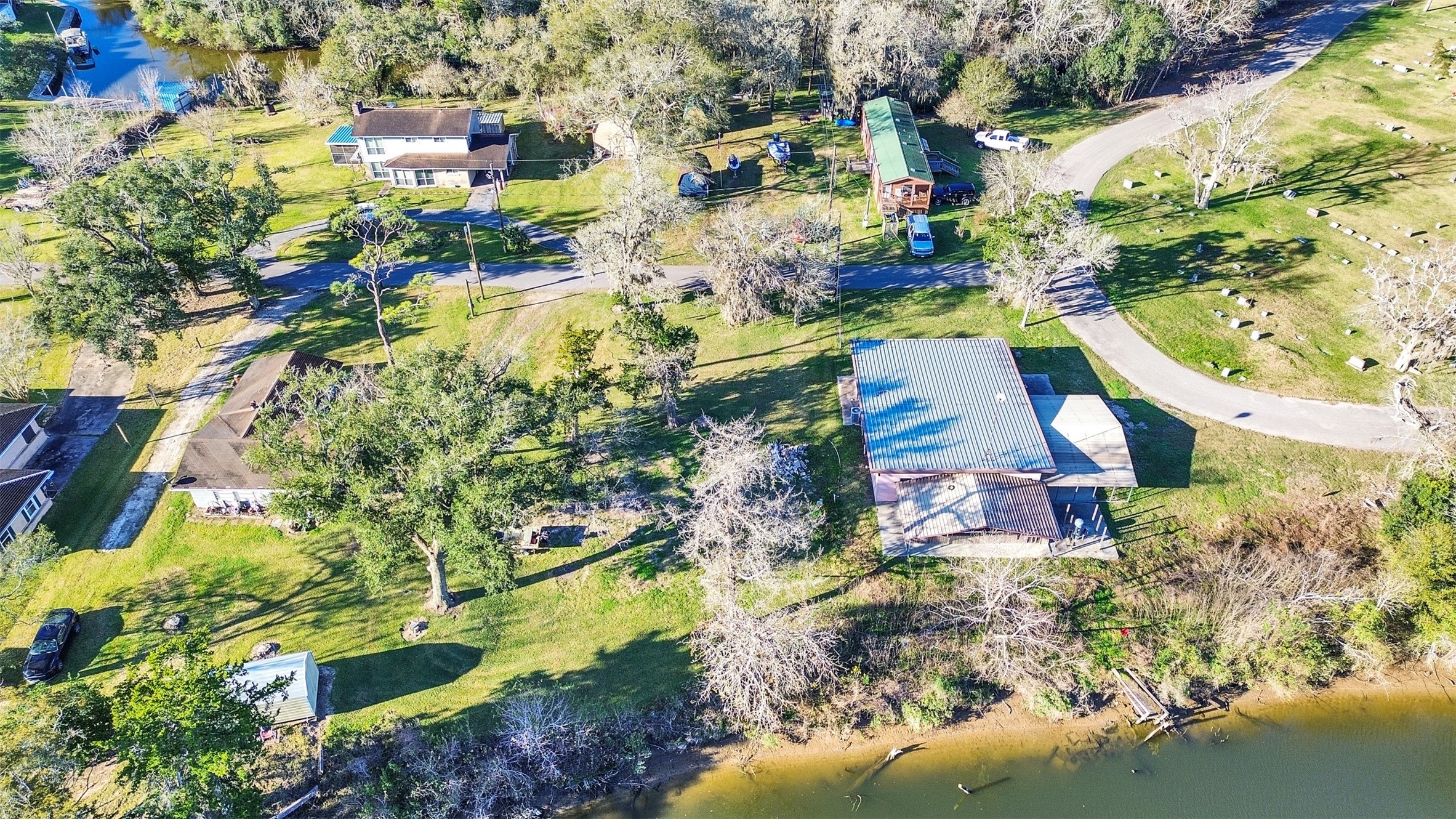 3307 St Anne Liverpool, TX 77577 - Photo 7 of 7 an aerial view of residential houses with outdoor space