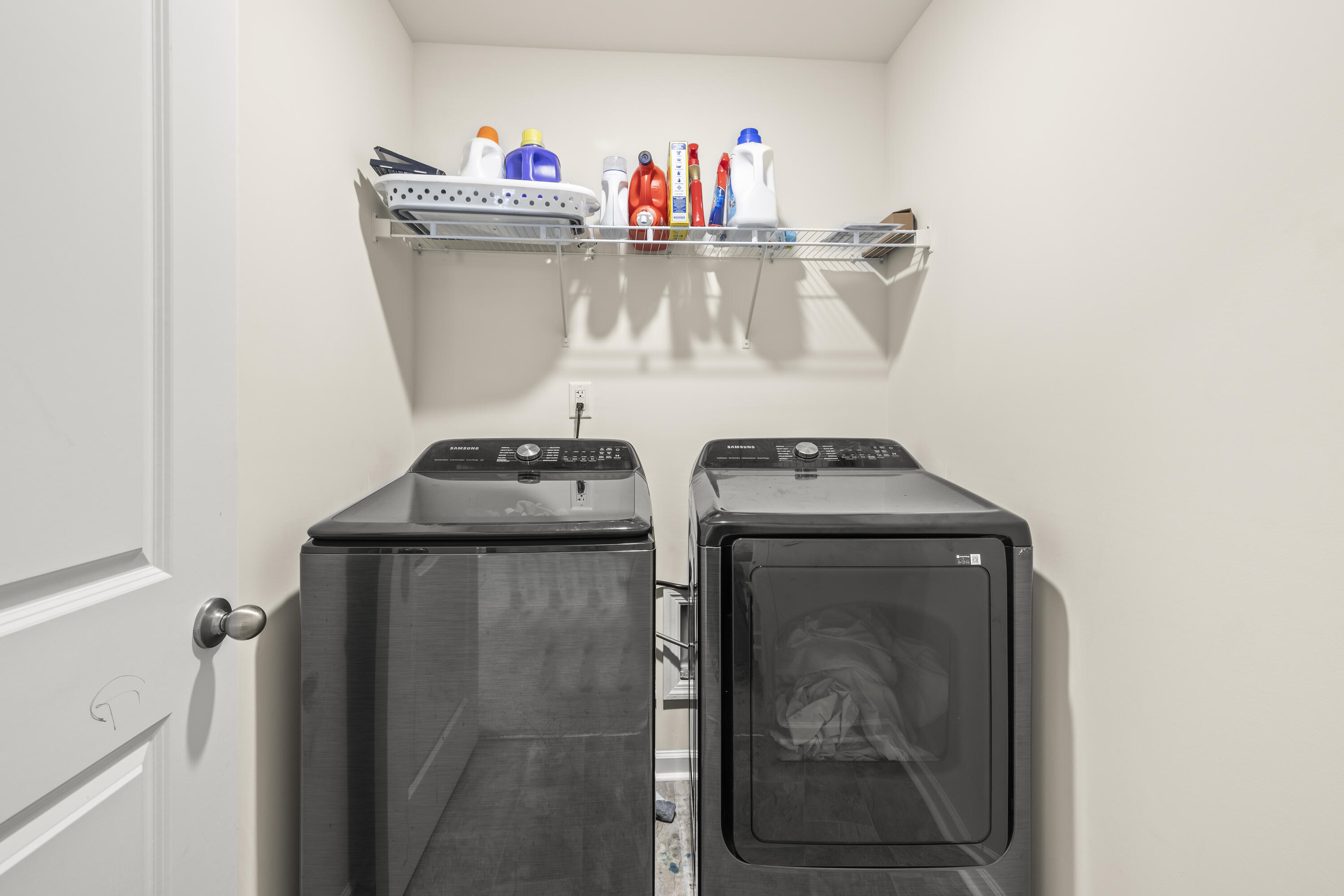 6599 Prickly Loop Ooltewah, TN 37363 - Photo 27 of 30 Laundry