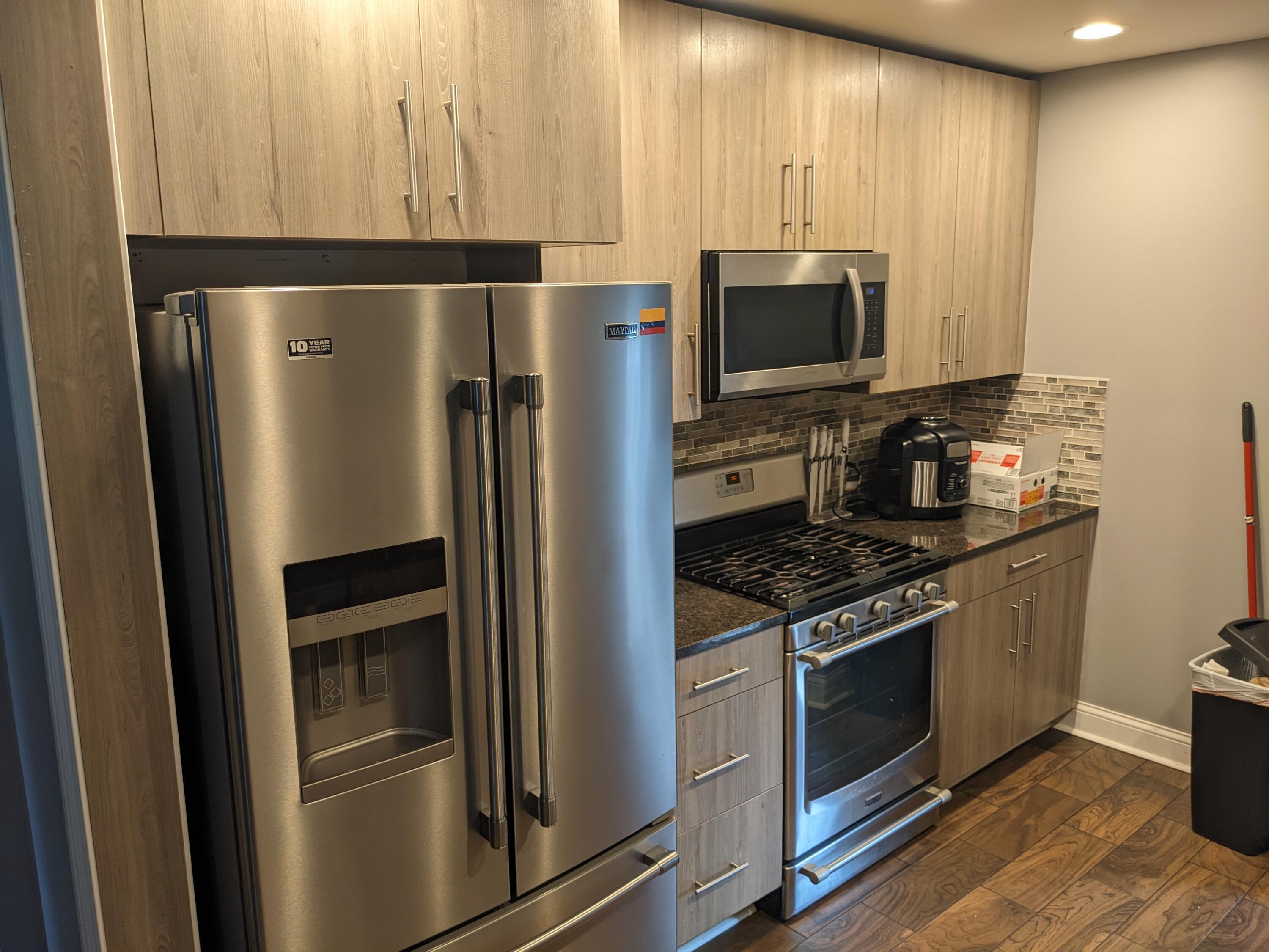 17500 Annchester Road Detroit, MI 48219 - Photo 8 of 28 PXL_20241117_180229974