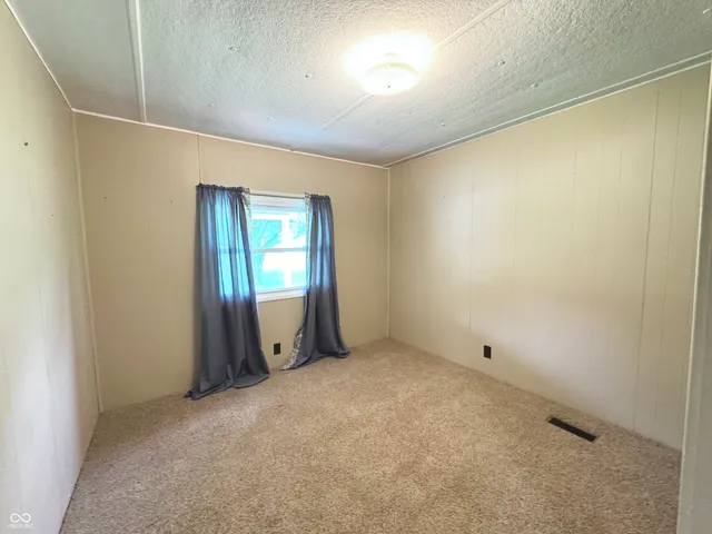 $104,000 | 3514 West Mill Creek Drive, Kingman, IN 47952