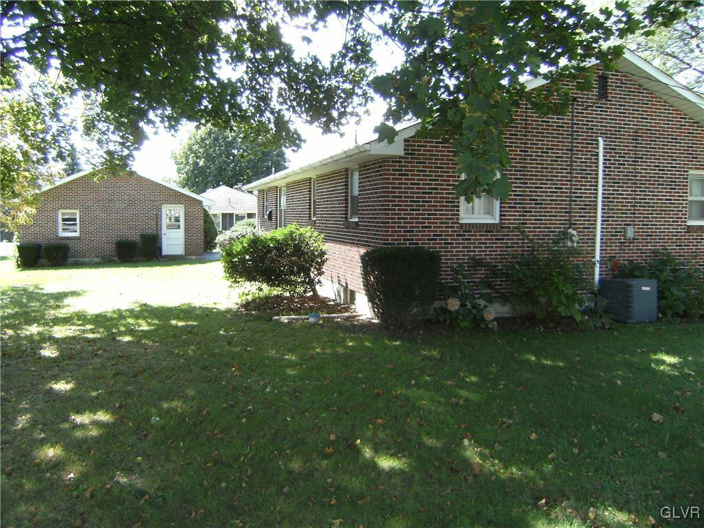 598 Cherry Road Northampton, PA 18067 - Photo 7 of 23 Gallery Image 7