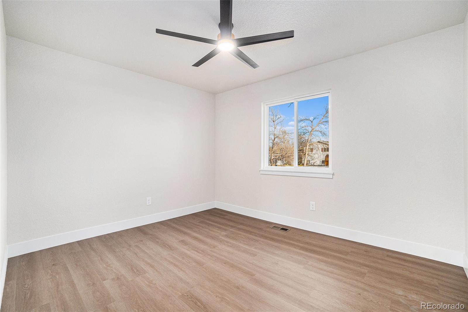 812 Gallup Road Fort Collins, CO 80521 - Photo 9 of 17