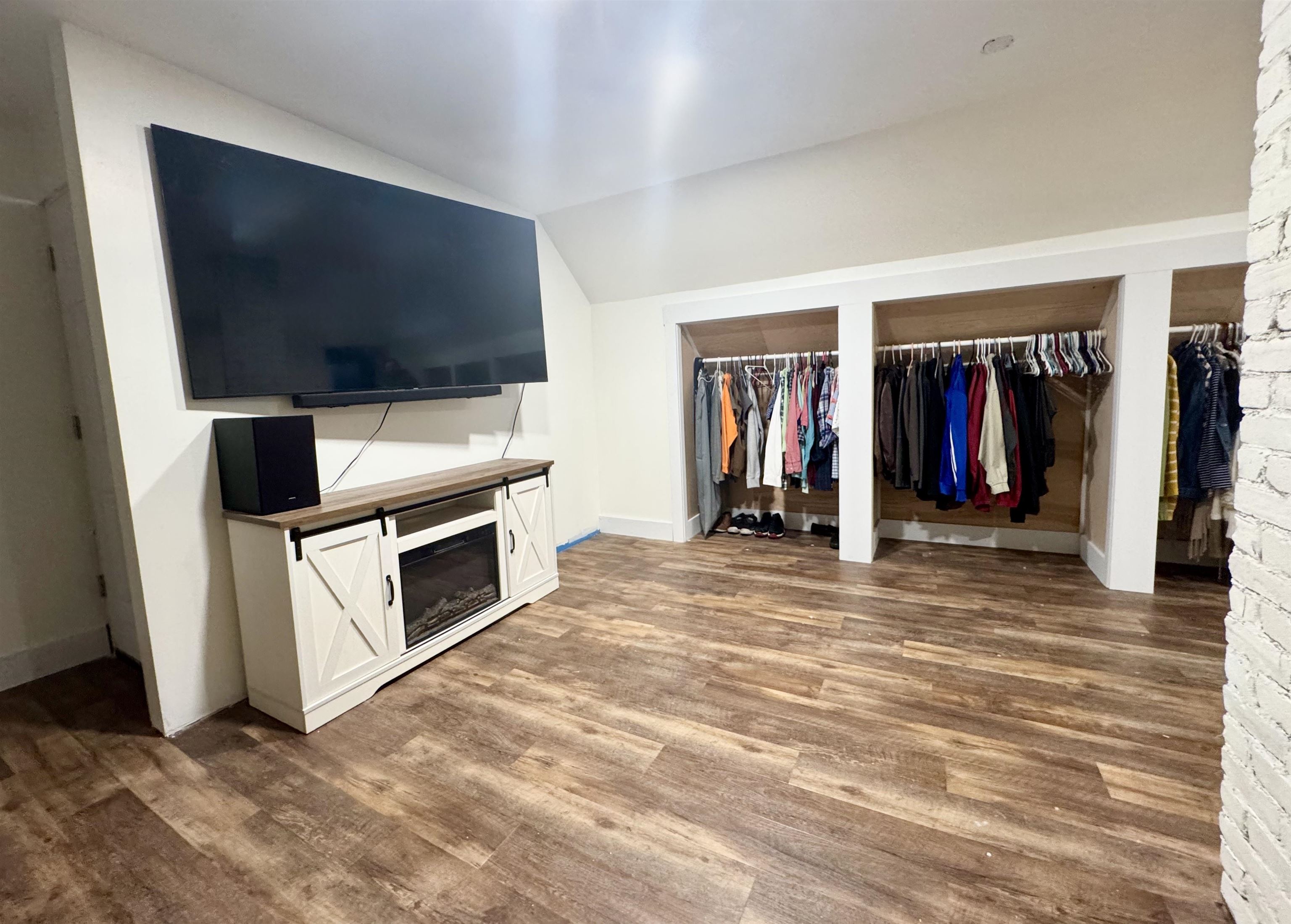 35 School Street Rockingham, VT 05101 - Photo 29 of 37