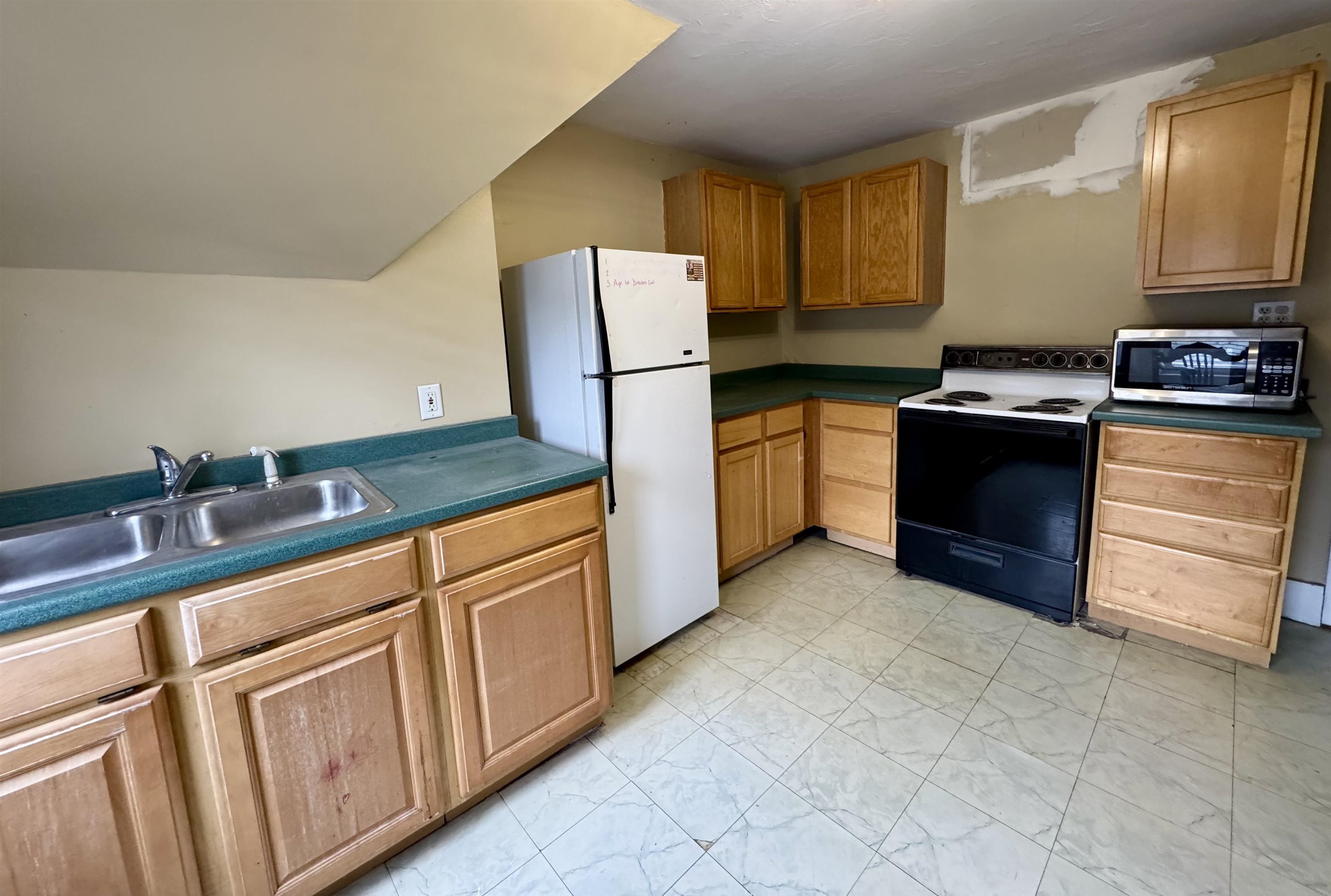 35 School Street Rockingham, VT 05101 - Photo 34 of 37