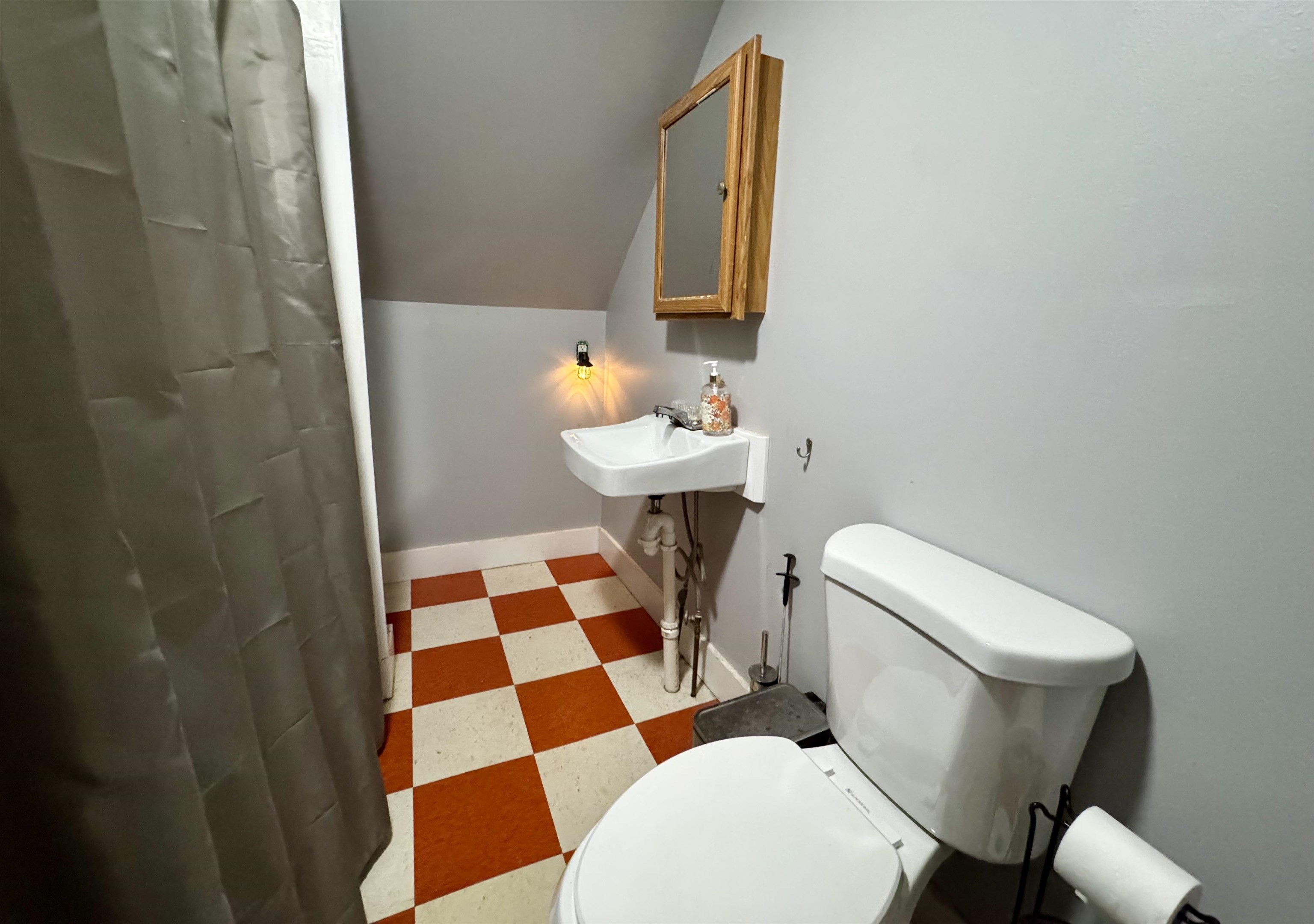 35 School Street Rockingham, VT 05101 - Photo 35 of 37