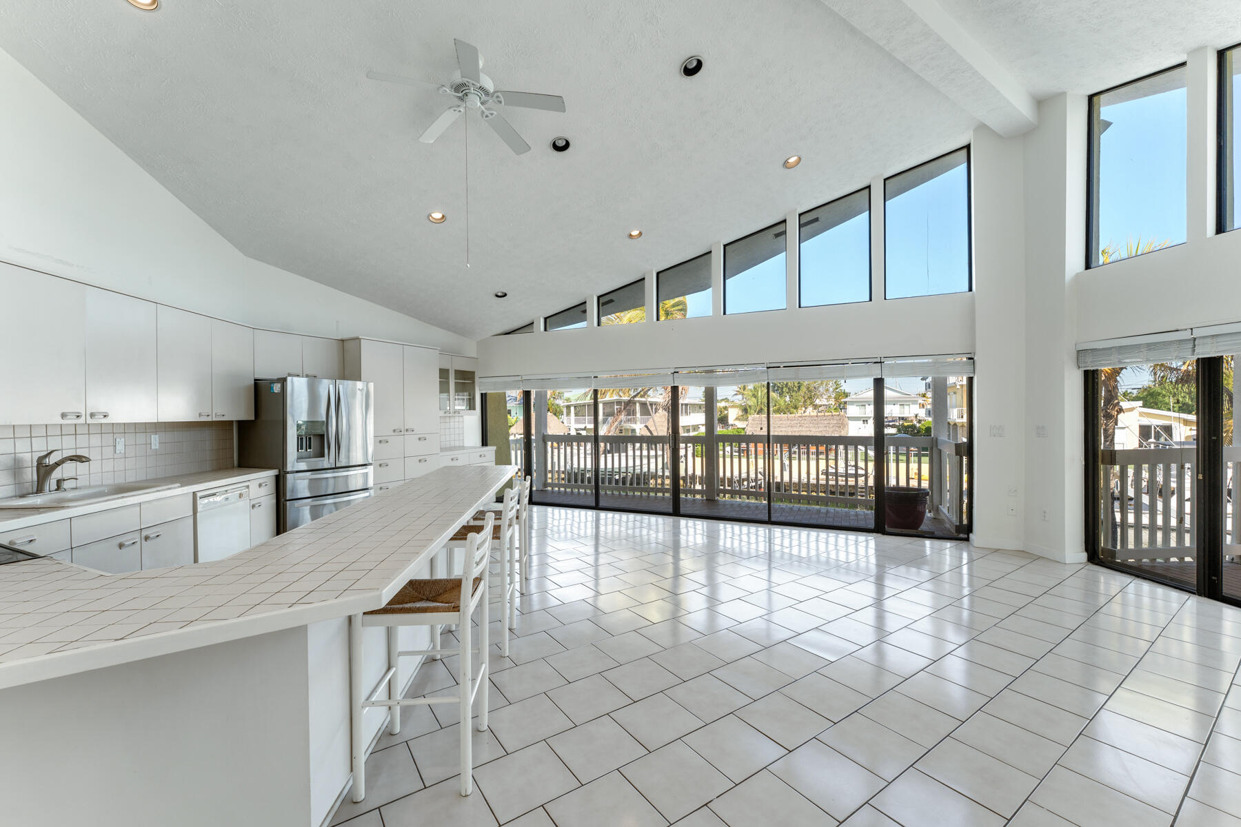 184 Bahama Avenue Key Largo, FL 33037 - Photo 21 of 72 Waterfront Kitchen View