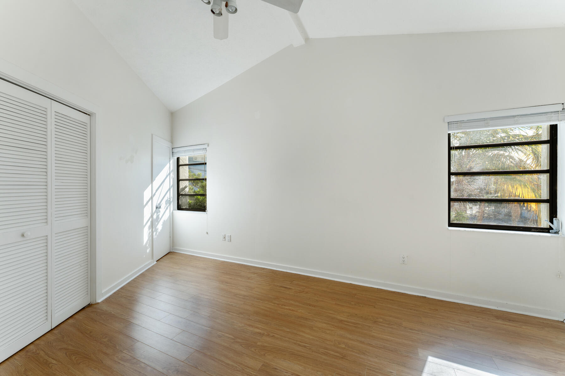 184 Bahama Avenue Key Largo, FL 33037 - Photo 32 of 72 Natural Light