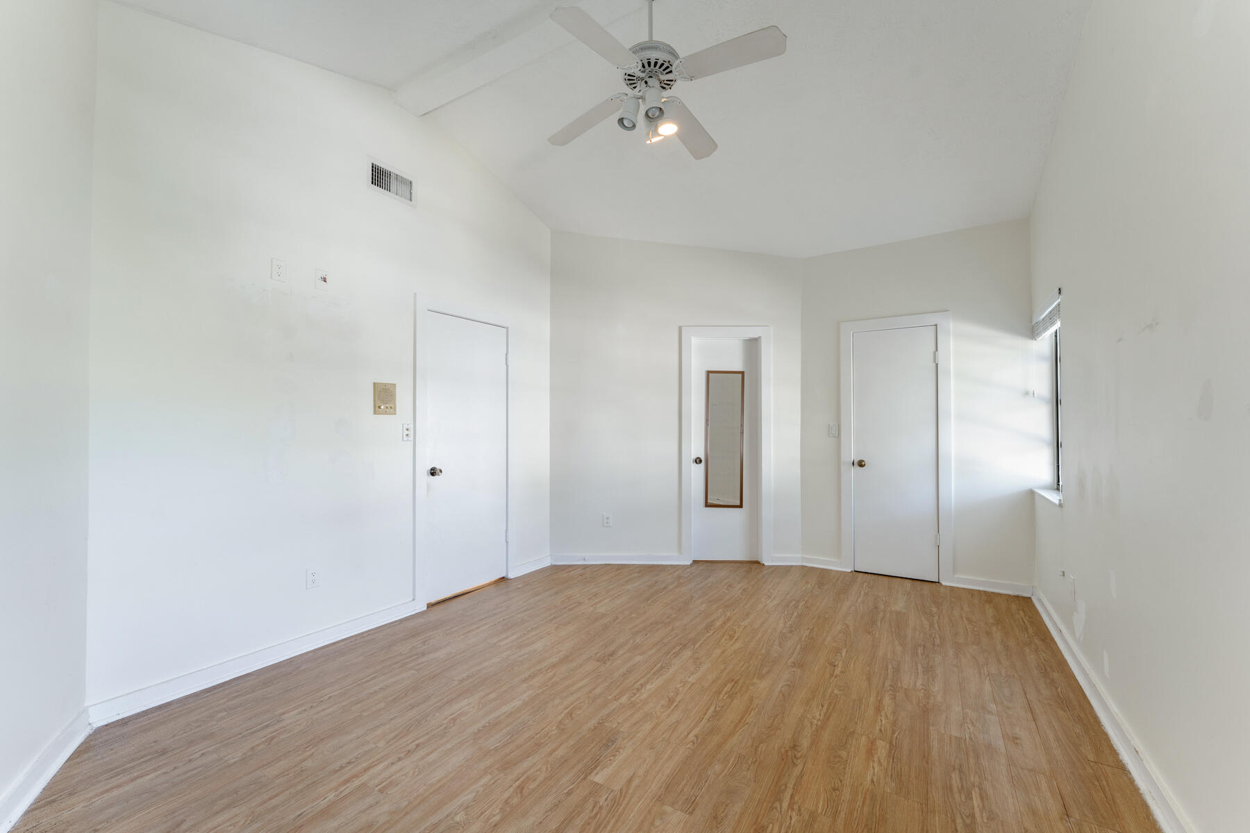 184 Bahama Avenue Key Largo, FL 33037 - Photo 36 of 72 Second Bedroom