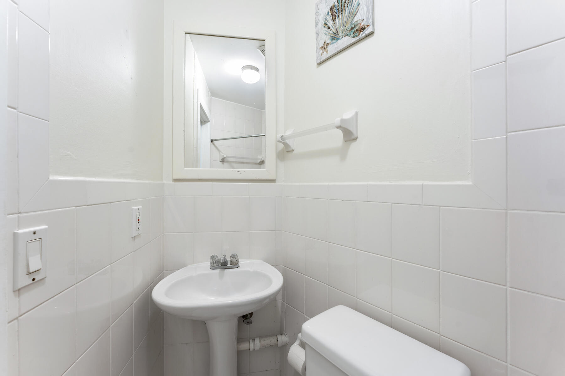 184 Bahama Avenue Key Largo, FL 33037 - Photo 40 of 72 Ensuite Full Bathroom