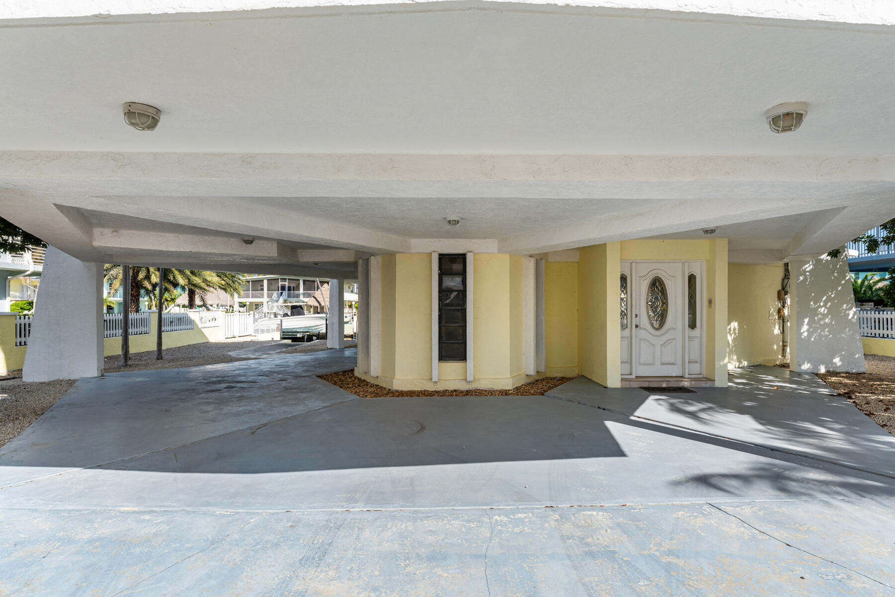 184 Bahama Avenue Key Largo, FL 33037 - Photo 43 of 72 overed Carport & Entry