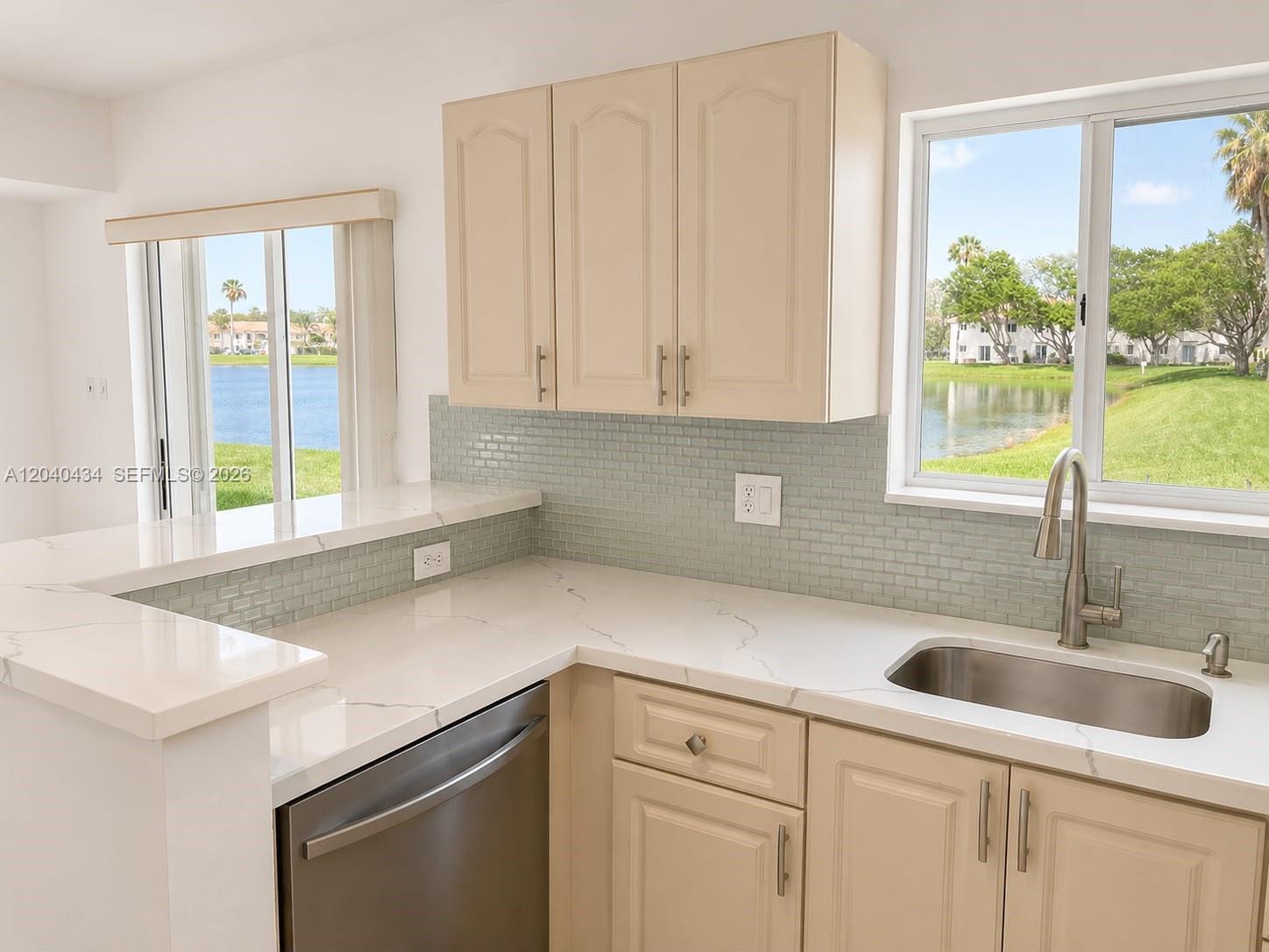 2931 Southeast 12th Road, Unit 10655 Homestead, FL 33035 - Photo 2 of 13