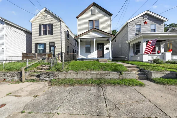 $209,900 | 513 4th Avenue, Dayton, KY 41074