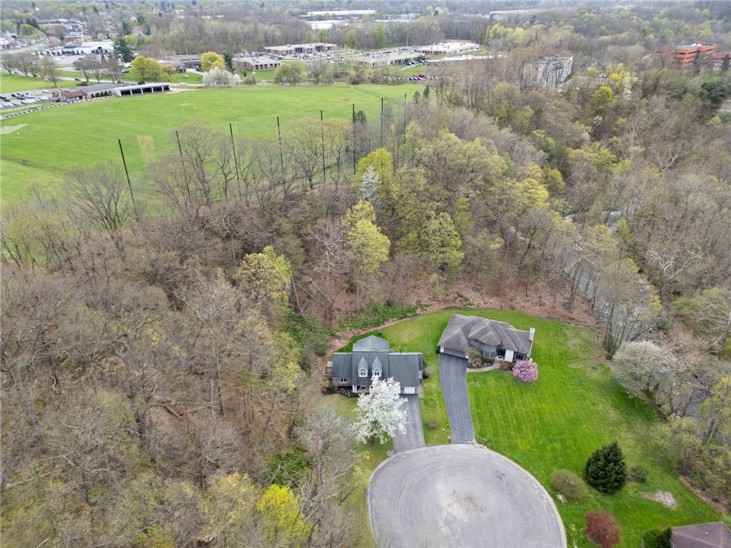 9 Falls View Lane Penfield, NY 14625 - Photo 45 of 46