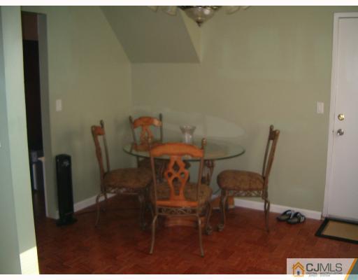 72 Fox Road, Unit 4A Edison, NJ 08817 - Photo 2 of 4 Gallery Image 2