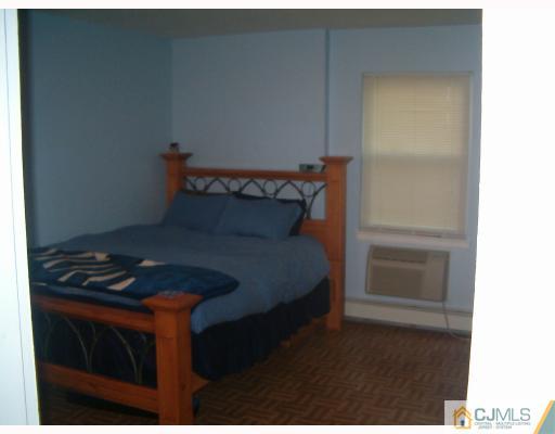 72 Fox Road, Unit 4A Edison, NJ 08817 - Photo 4 of 4 Gallery Image 4