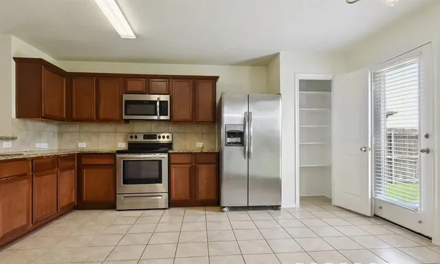 $2,300 | 3080 Seth Lane, Forney, TX 75126