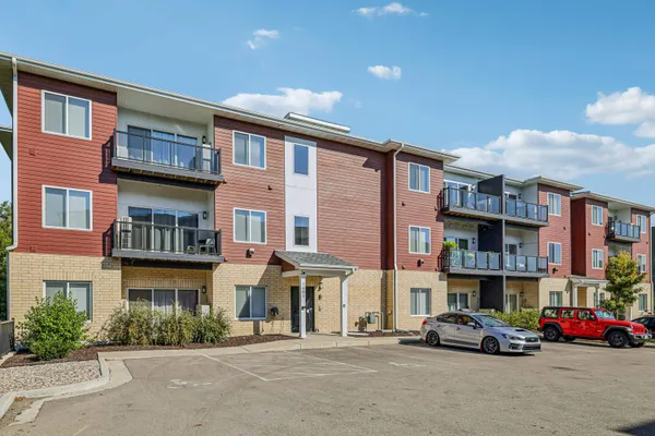 $295,000 | 1601 North Windsor Avenue, Unit 209, Cottage Grove, WI 53527