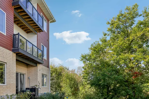 $295,000 | 1601 North Windsor Avenue, Unit 209, Cottage Grove, WI 53527