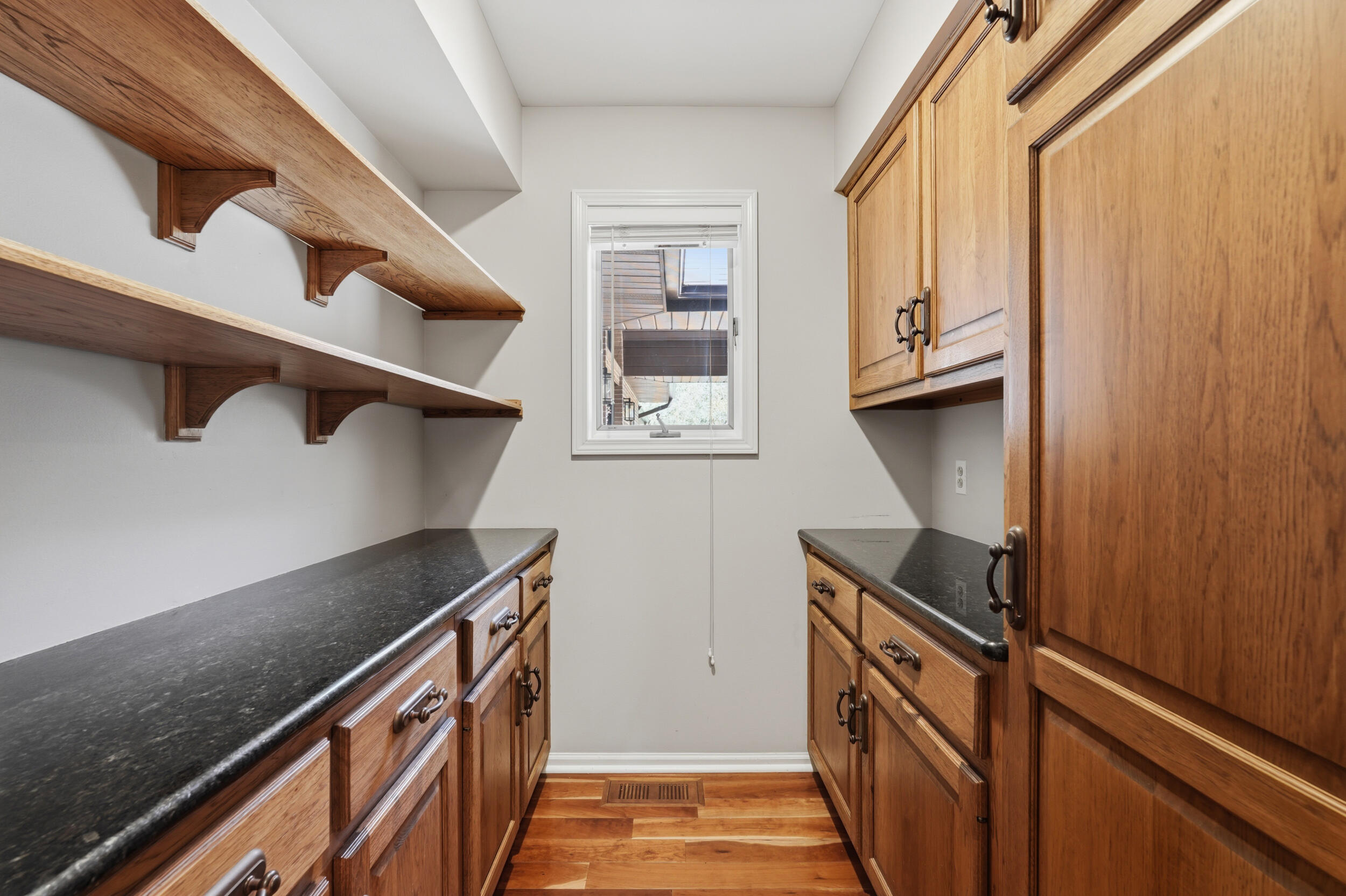 9256 Fenton Road Grand Blanc, MI 48439 - Photo 17 of 84 9256 fenton rd-23