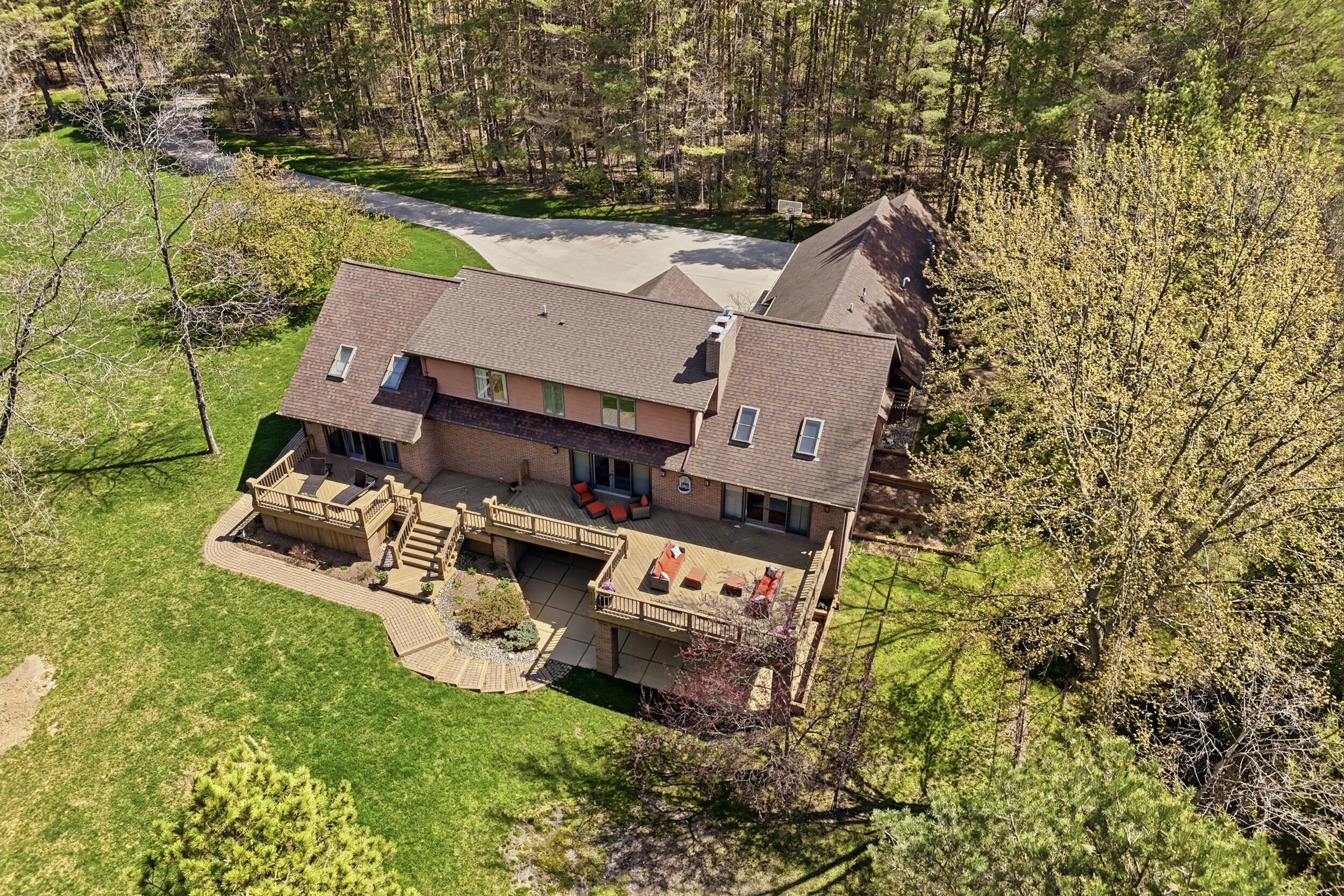 9256 Fenton Road Grand Blanc, MI 48439 - Photo 2 of 84 9256 fenton rd-83