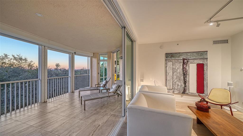 401 North Point Road, Unit 404 Osprey, FL 34229 - Photo 17 of 95 Gallery Image 17