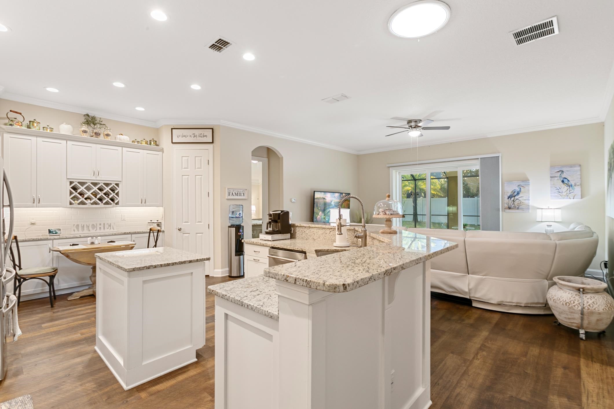 421 Gallardo Circle St. Augustine, FL 32086 - Photo 13 of 48