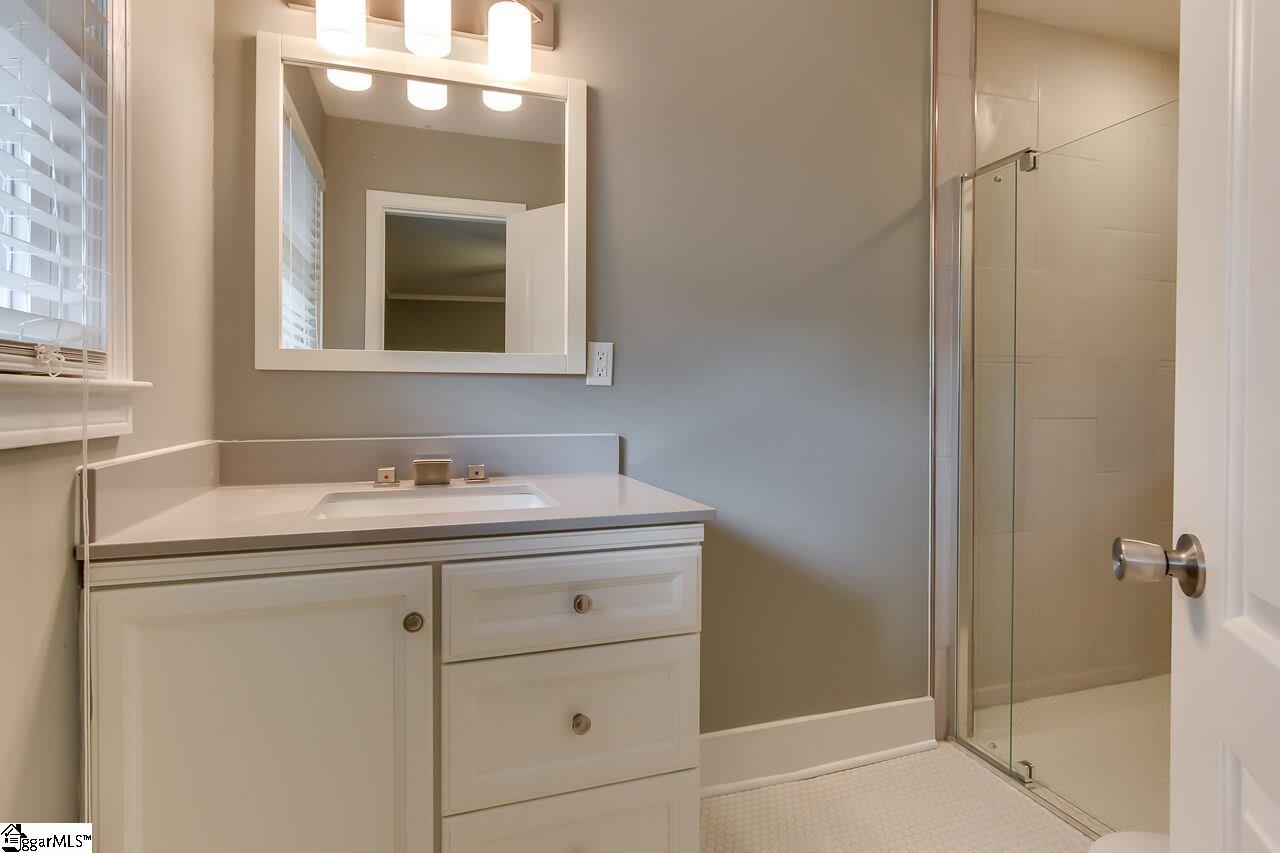 500 Rollingreen Road Greenville, SC 29615 - Photo 17 of 29 Gallery Image 17