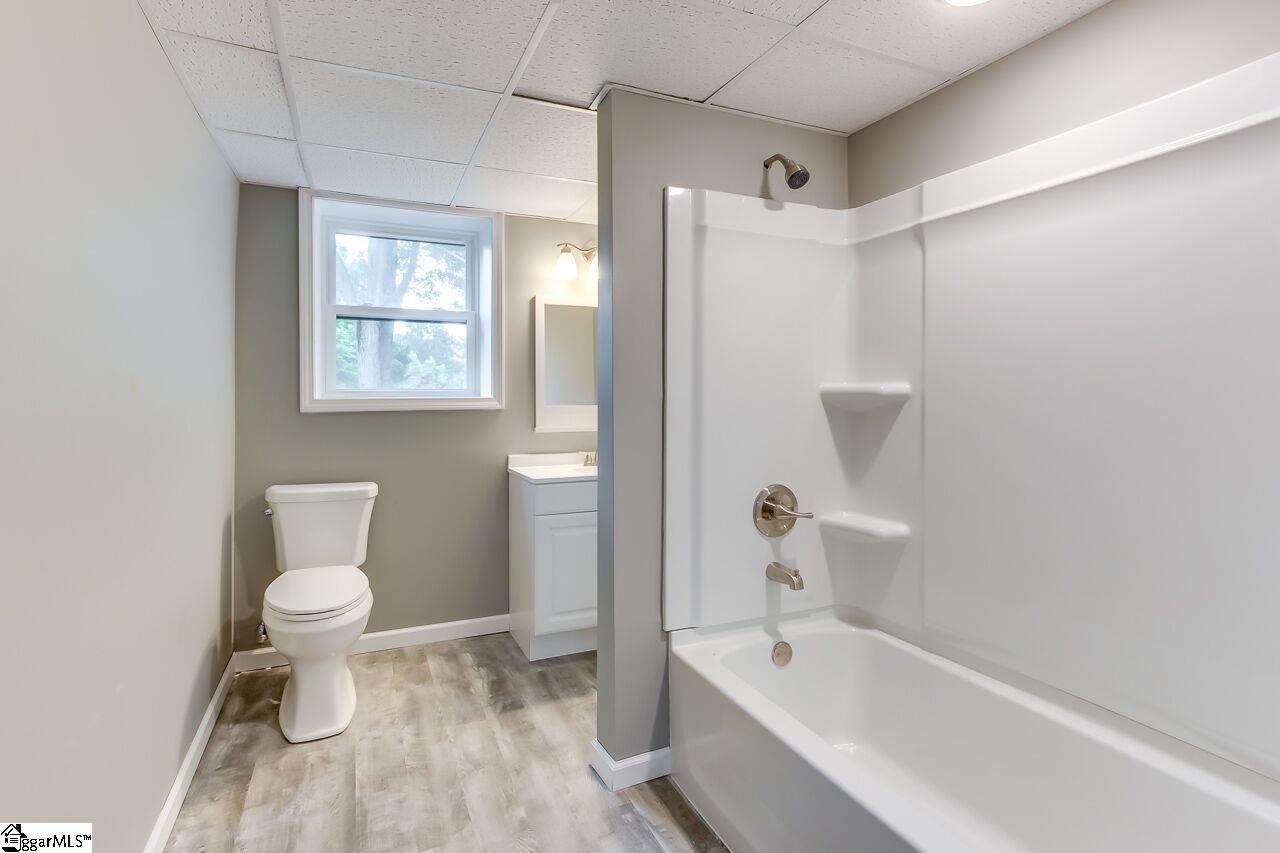 500 Rollingreen Road Greenville, SC 29615 - Photo 23 of 29 Gallery Image 23