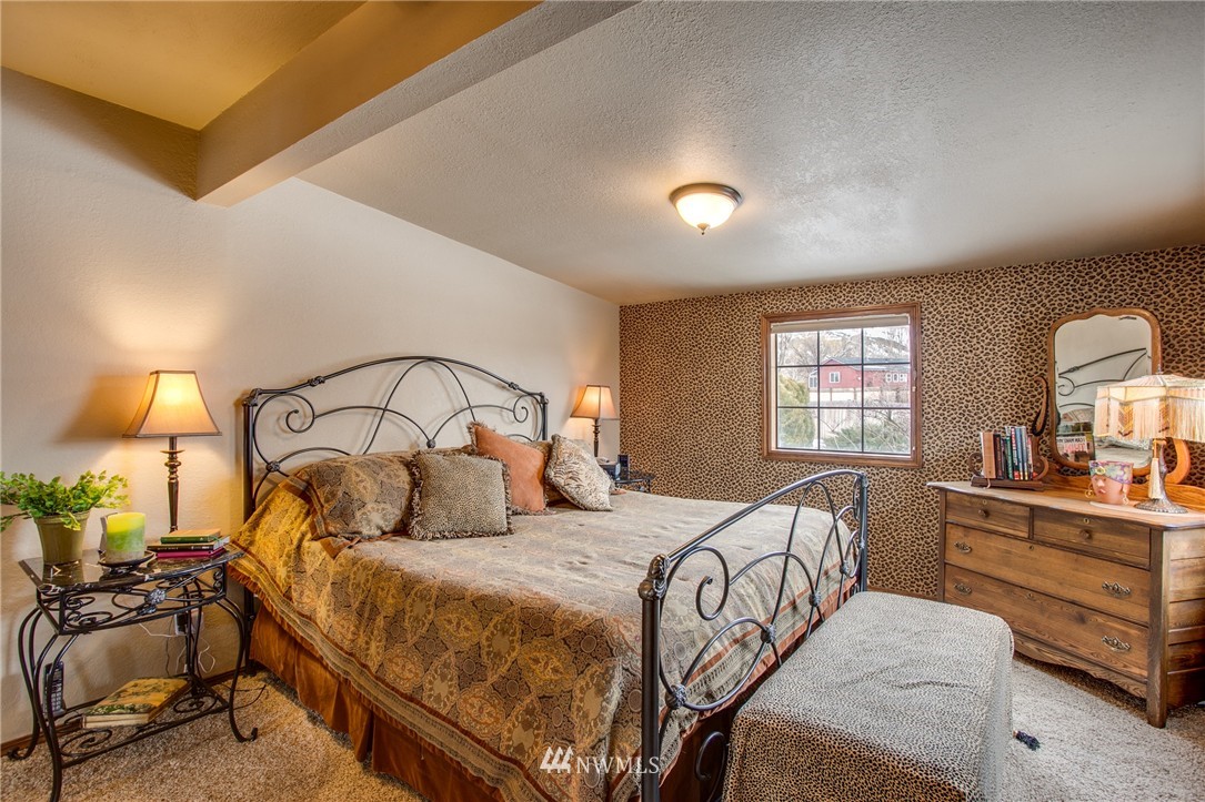 3700 West Malaga Road Malaga, WA 98828 - Photo 14 of 25 Gallery Image 14