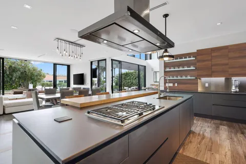 $4,975,000 | 830 Northeast 71st Street, Boca Raton, FL 33487