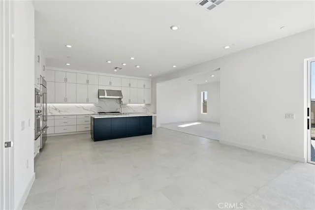 $2,599,000 | 101 Red Oak, Lake Forest, CA 92630