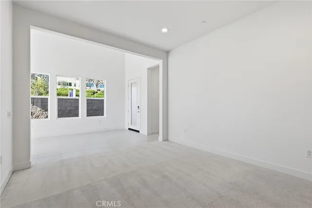 $2,599,000 | 101 Red Oak, Lake Forest, CA 92630