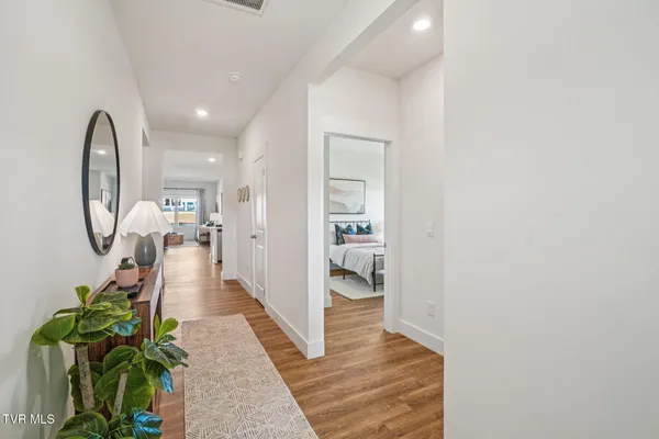 $362,375 | 206 Artist Avenue, Johnson City, TN 37615