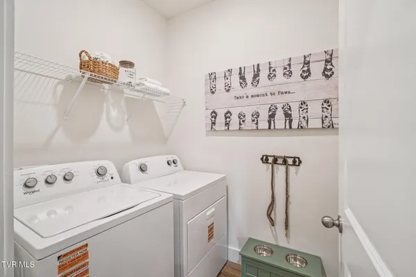 $362,375 | 206 Artist Avenue, Johnson City, TN 37615