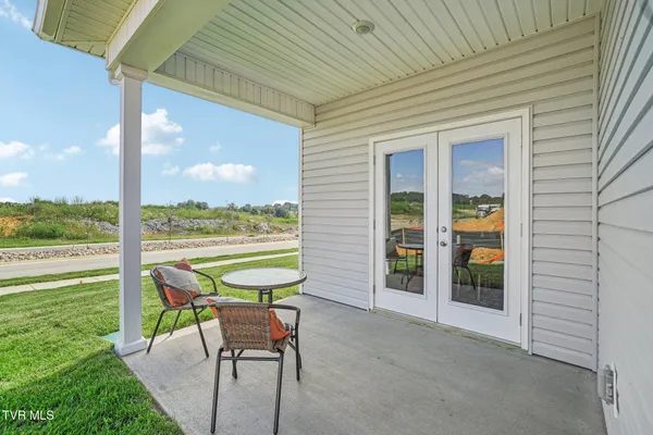 $362,375 | 206 Artist Avenue, Johnson City, TN 37615