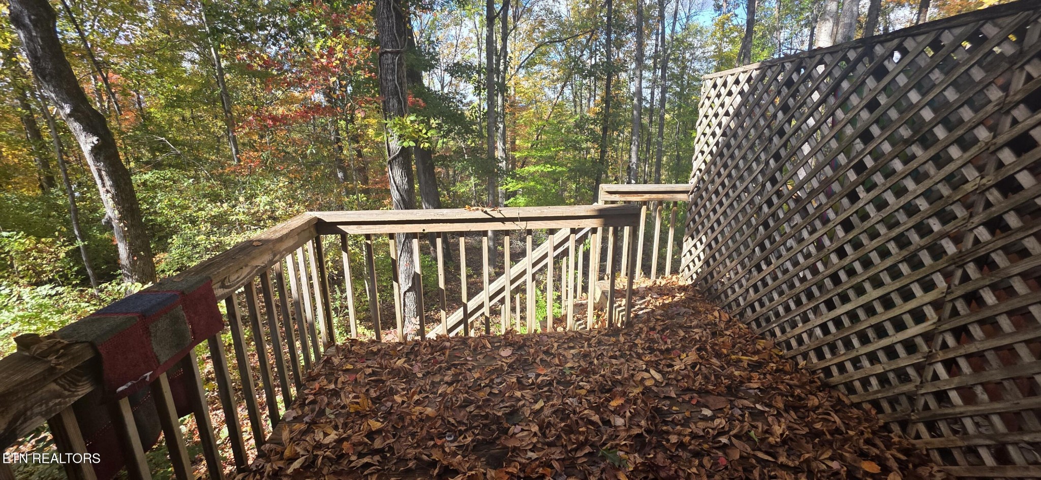113 High Point Lane Oak Ridge, TN 37830 - Photo 19 of 24 a view of outdoor space and deck