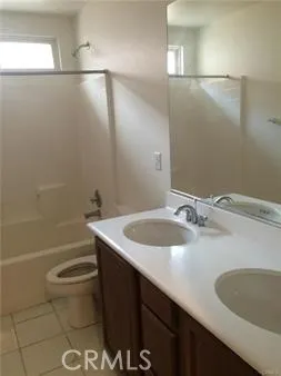 $4,500 | 19937 Christopher Lane, Saugus, CA 91350