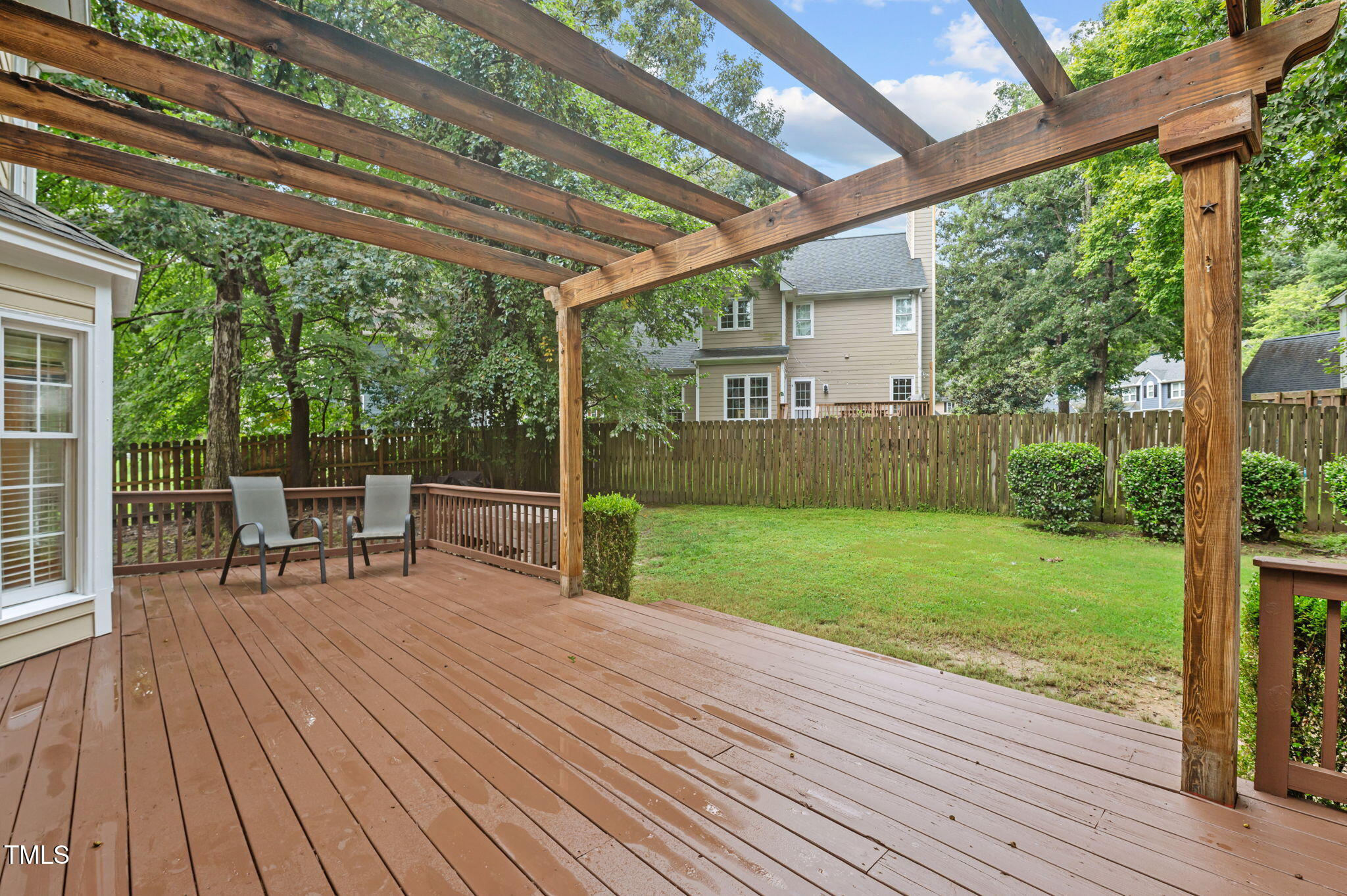 12005 North Exeter Way Raleigh, NC 27613 - Photo 31 of 38 Exterior