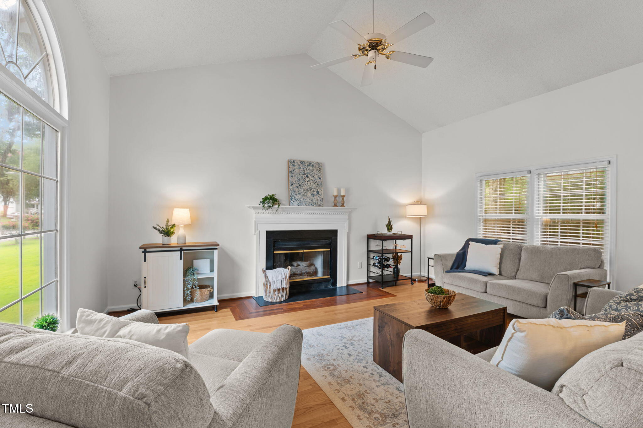 12005 North Exeter Way Raleigh, NC 27613 - Photo 3 of 38 Living Room