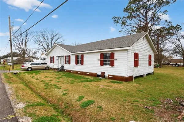 $104,900 | 153 Louise Lane, Houma, LA 70364